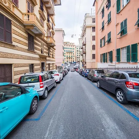 Scirocco House By Holidayhome24 アパート ジェノヴァ